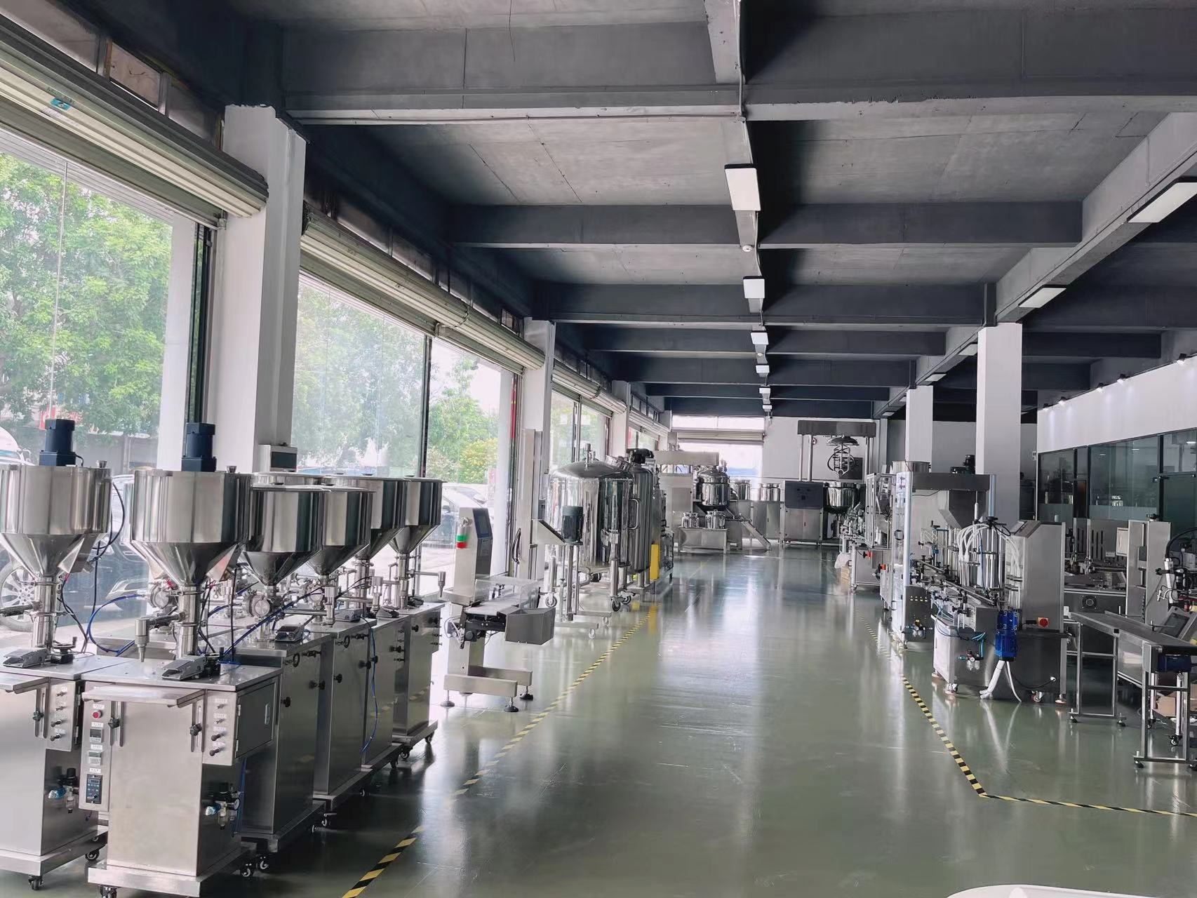 Guangzhou Weidong Trade Co., Ltd. linea di produzione in fabbrica
