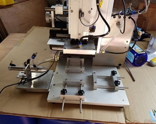 Etichettatrice tappatrice di riempimento autoadesiva 0.5KW multiuso