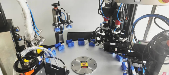 Macchina di rifornimento automatizzata di SUS 306 per testa del succo 10-1000ml dell'acqua la multi