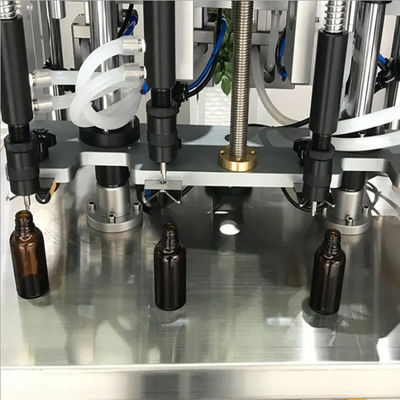Vuoto di riempimento automatico dell'attrezzatura di produzione del profumo di 4 teste pratico