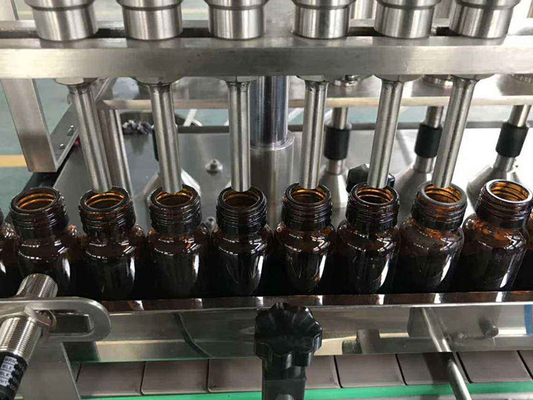 Piccola imbottigliatrice del latte dell'attrezzatura di produzione del profumo 1000BPH