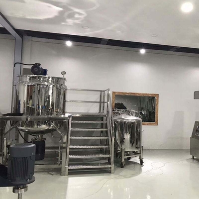 Miscelatore d'omogeneizzazione dell'emulsionante di vuoto SUS304 316 per pasta cosmetica