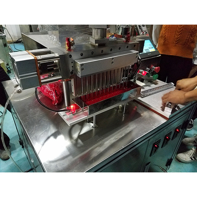 Macchina di rifornimento del rossetto 4.5KW 8s per attrezzatura di riempimento cosmetica del modulo