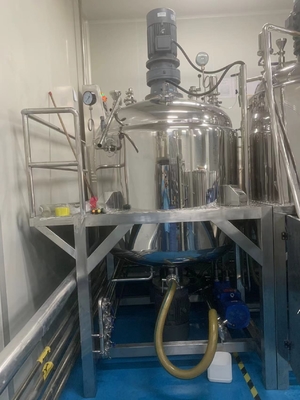 50-5000L Emulsionatore cosmetico Mixer attrezzature per la lavorazione di prodotti chimici 1 anno di garanzia