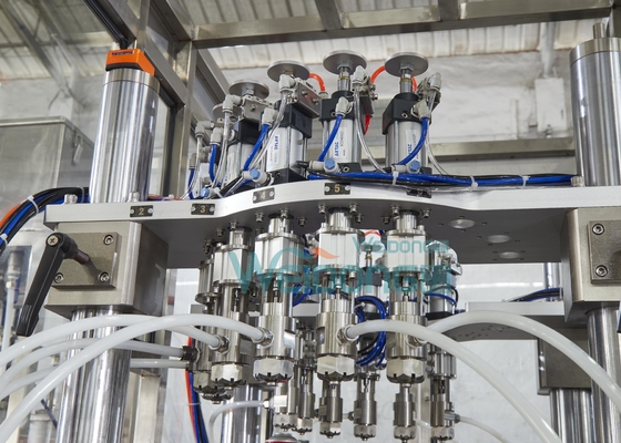 Macchina di riempimento di liquidi cosmetici a controllo digitale AC380V 50HZ 1.1KW